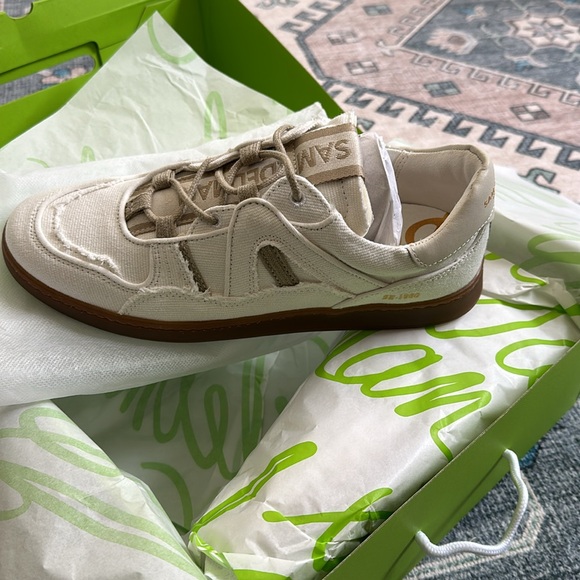 JAYNE LACE UP SNEAKER - Picture 7 of 7